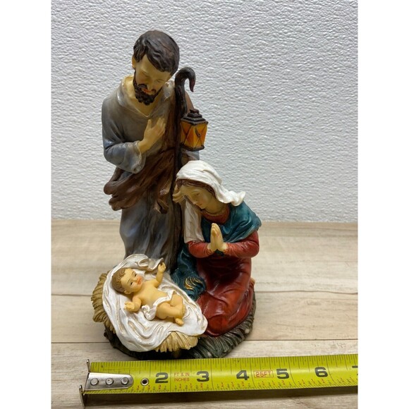 Nativity Scene Holy Family Mary,Joseph And Jesus Figurine - Picture 6 of 7
